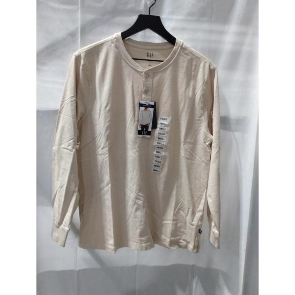 Gap Men’s Long Sleeve Henley Shirt